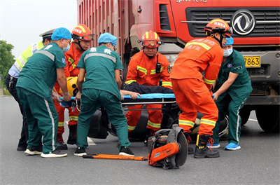 安阳九龙道路救援